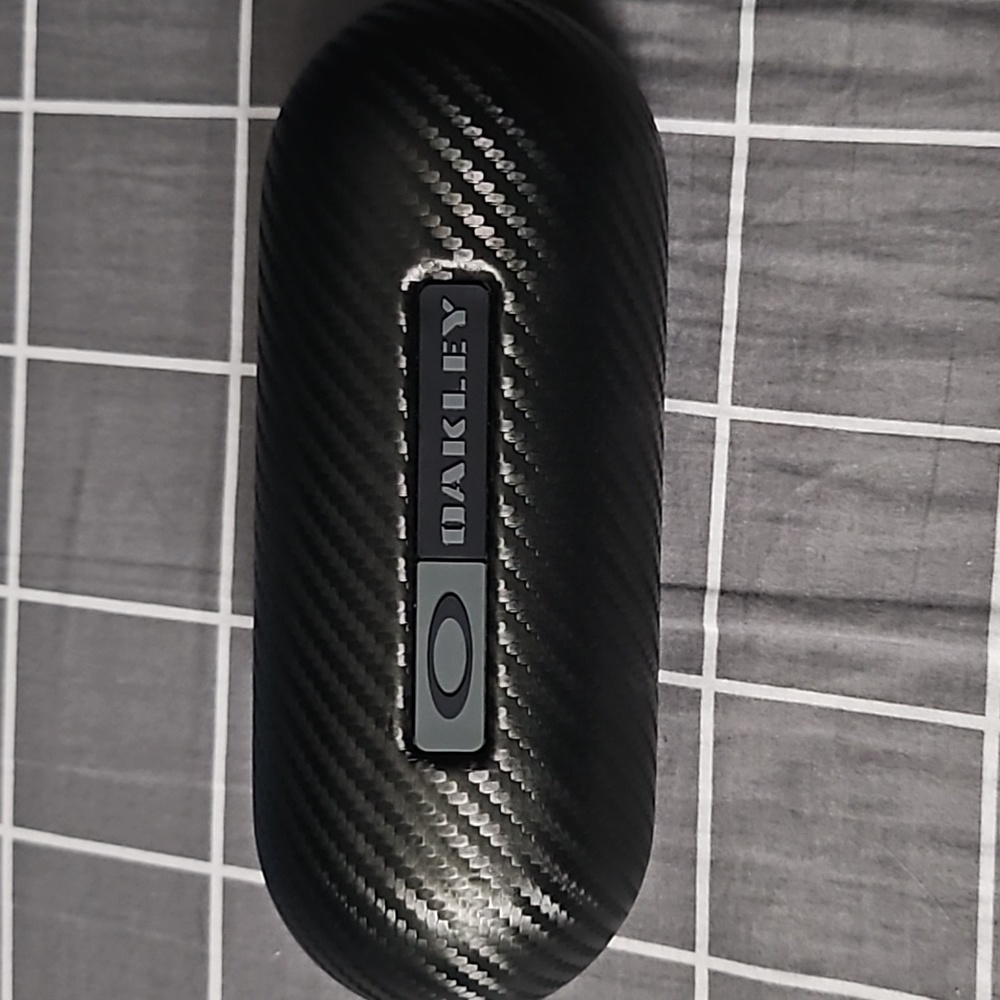 Oakley hard case
